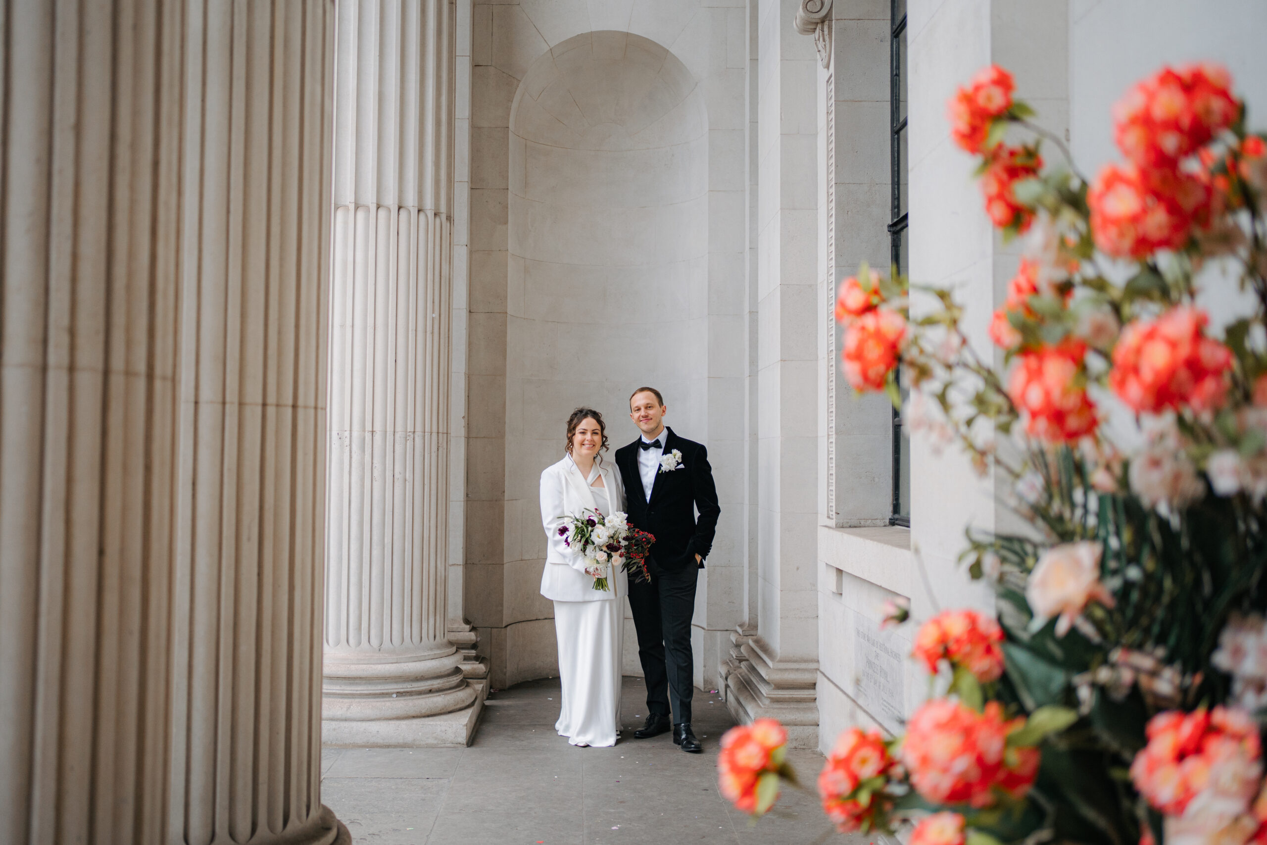 wedding portraits outside old marylebone town hall