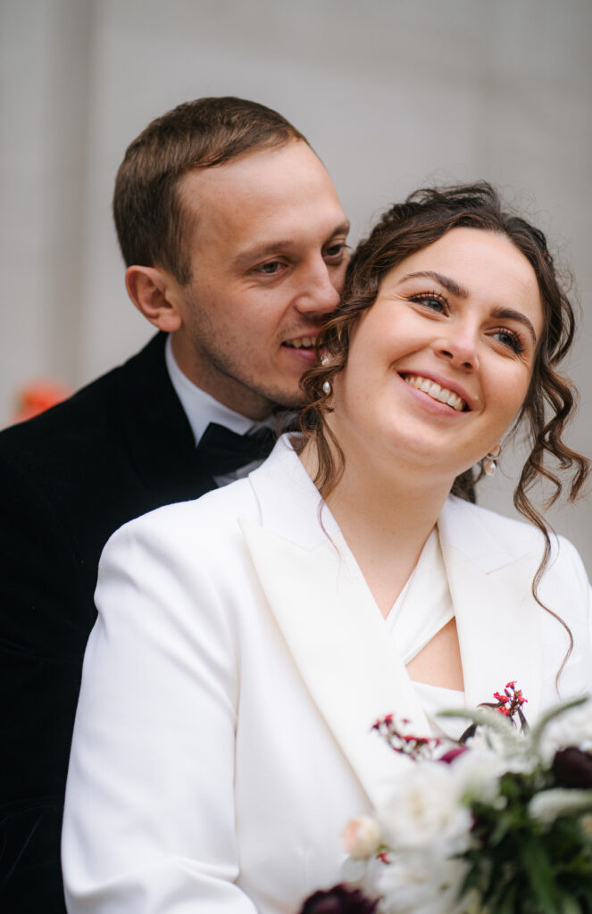 wedding portraits outside old marylebone town hall