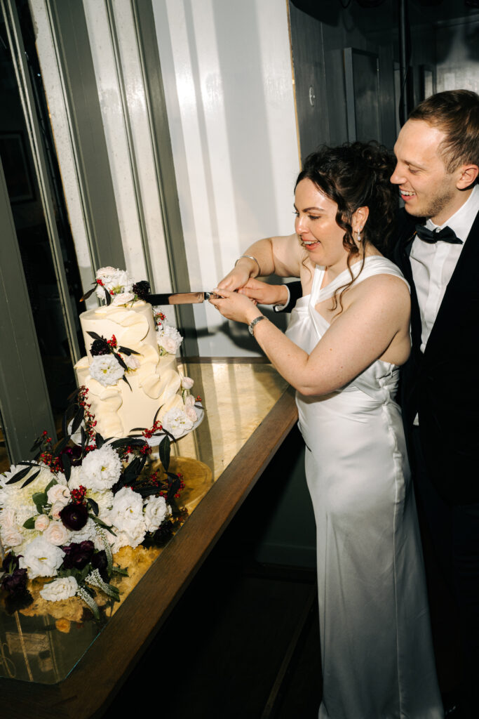 cake cutting in the garden room at the italian greyhound