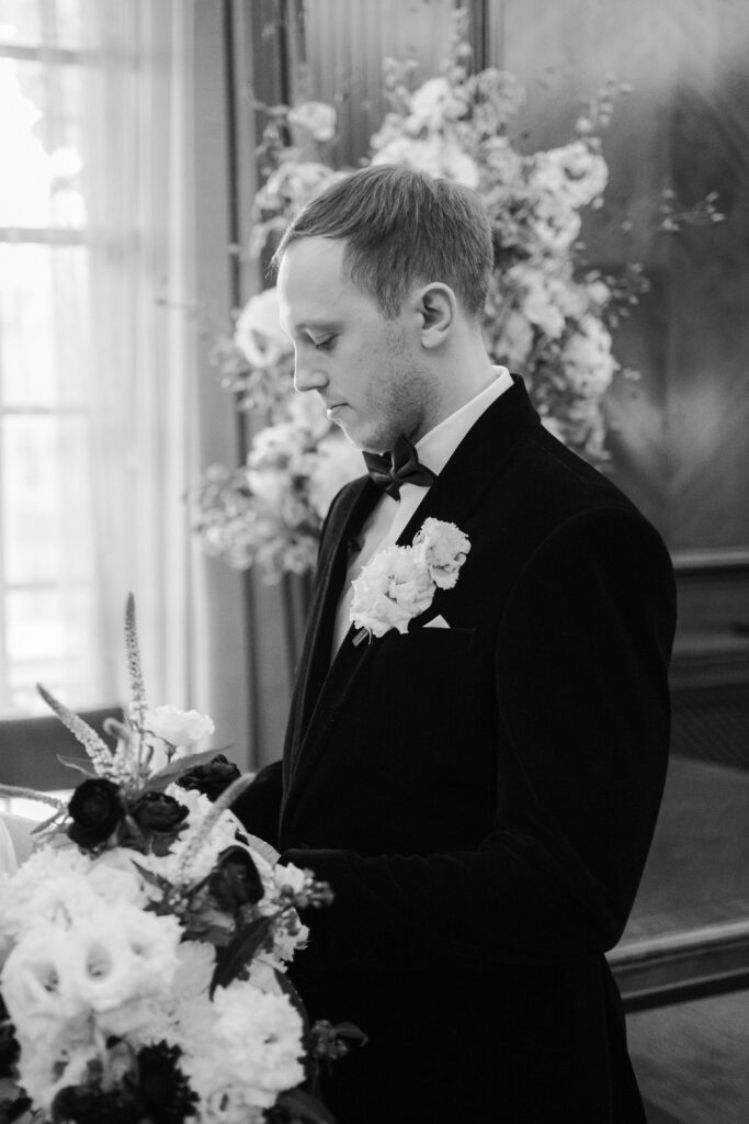 first kiss during intimate ceremony in the westminster room at the old marylebone town hall 