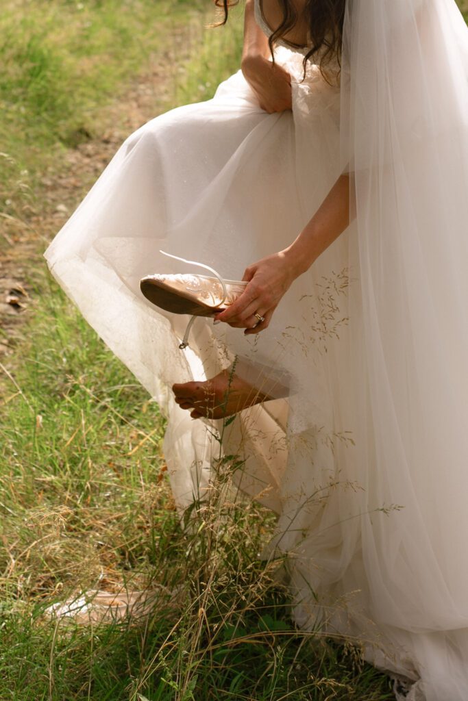 woodland wedding portraits at dibbins wood, deene park