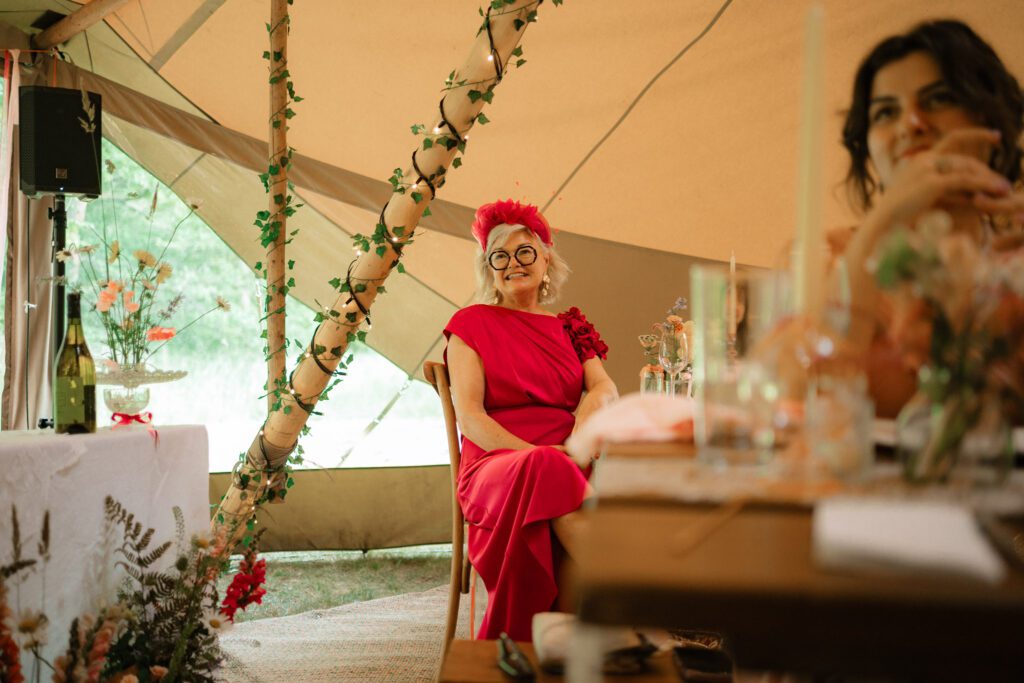 tipi wedding at dibbins wood
