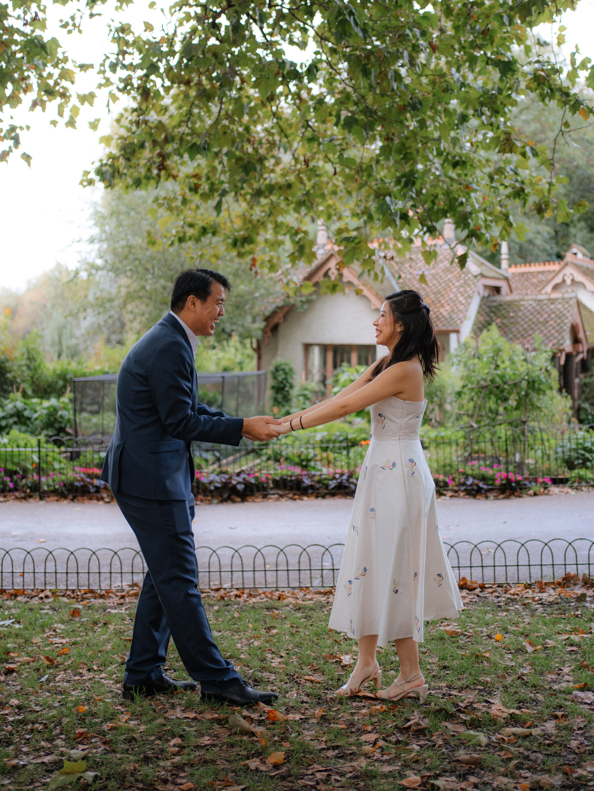 pre-wedding shoot in st james's park 