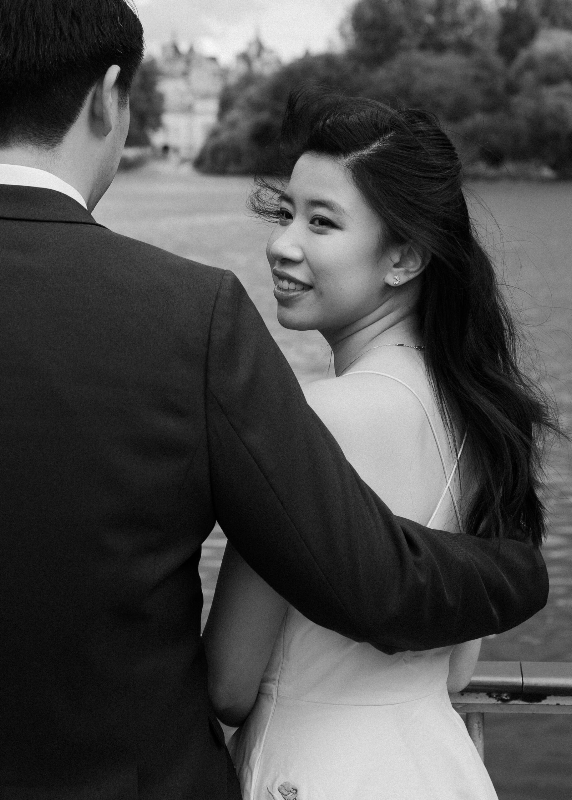 pre-wedding shoot in st james's park 