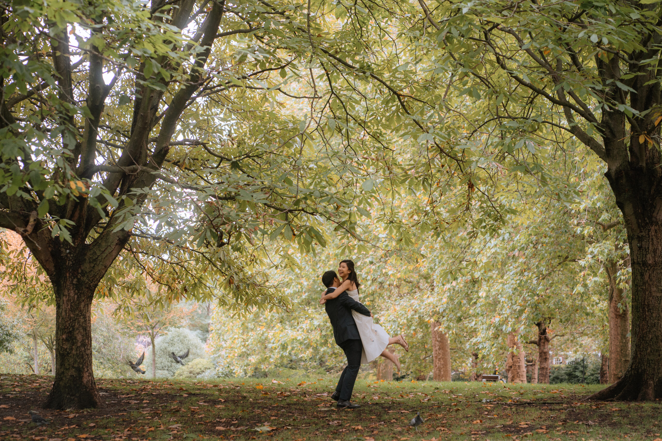 pre-wedding shoot in st james's park 