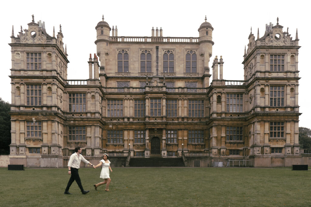 wollaton hall engagement photoshoot