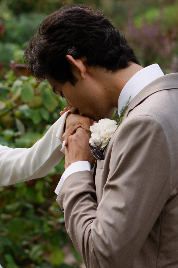 Japanese garden island in regents park for wedding portraits