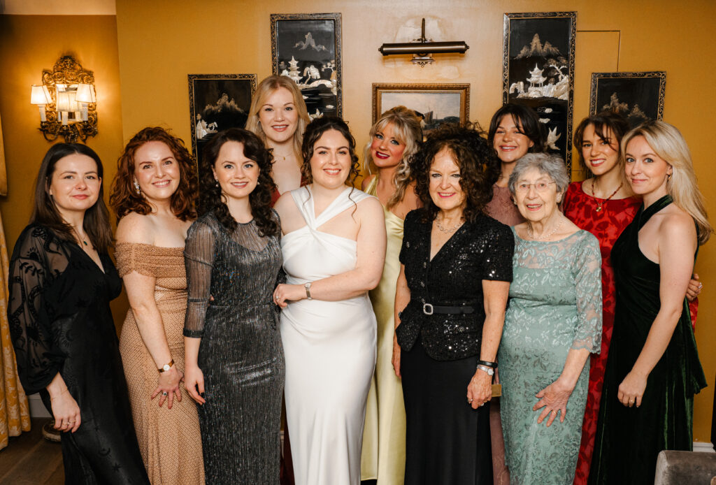 bride family and friends group photo