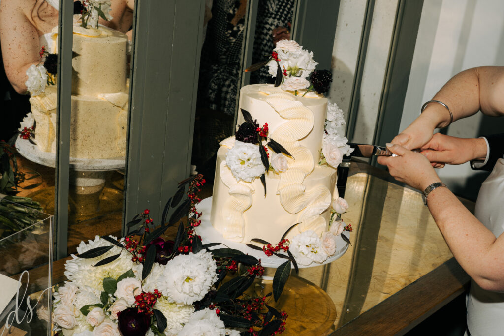 intimate wedding reception at the italian greyhound in marylebone