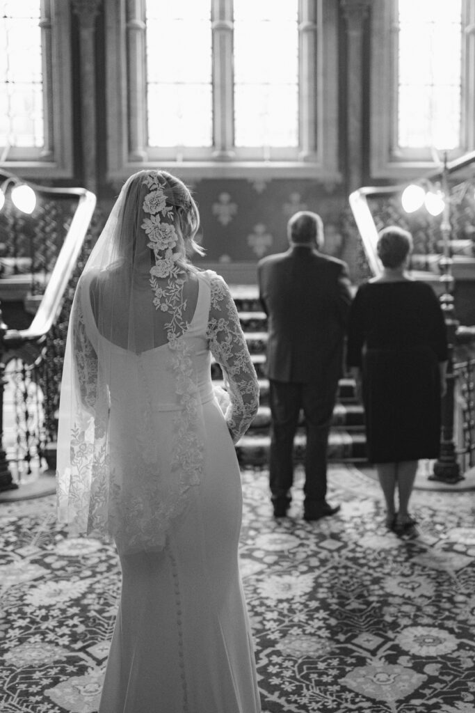 first look of dayna with evan's parents at St Pancras Renaissance Hotel