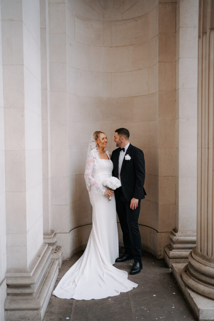 elopement portraits at old marylebone town hall