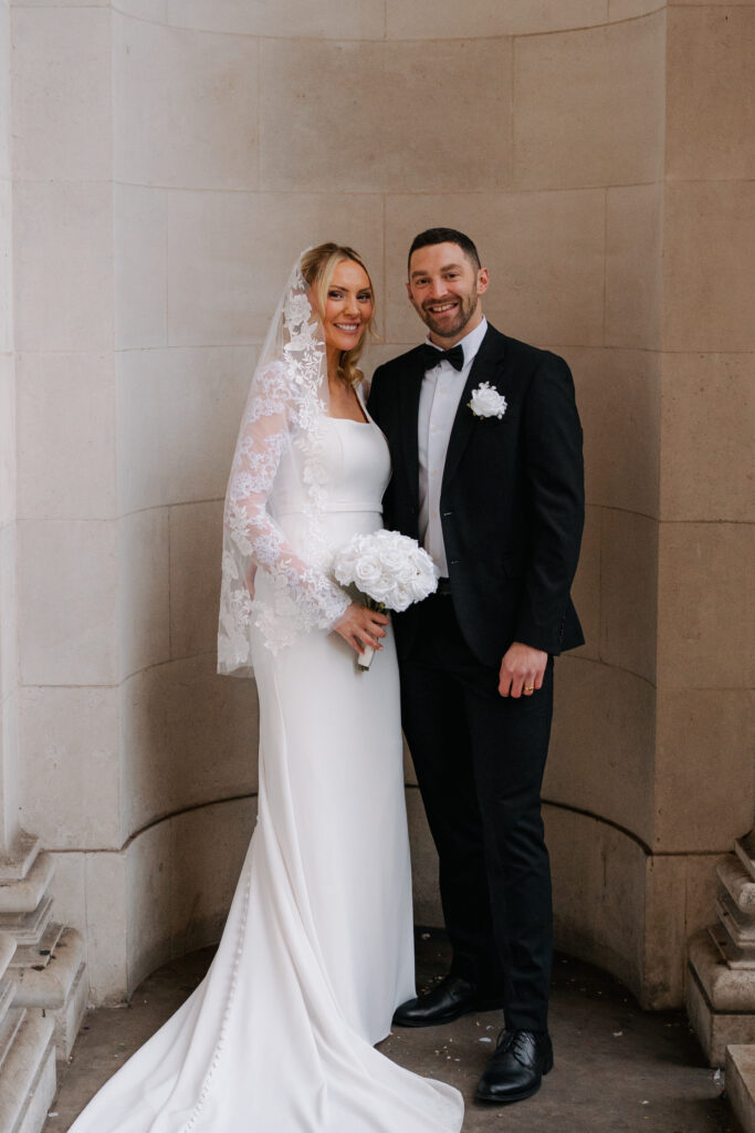 elopement portraits at old marylebone town hall