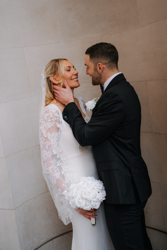 elopement portraits at old marylebone town hall