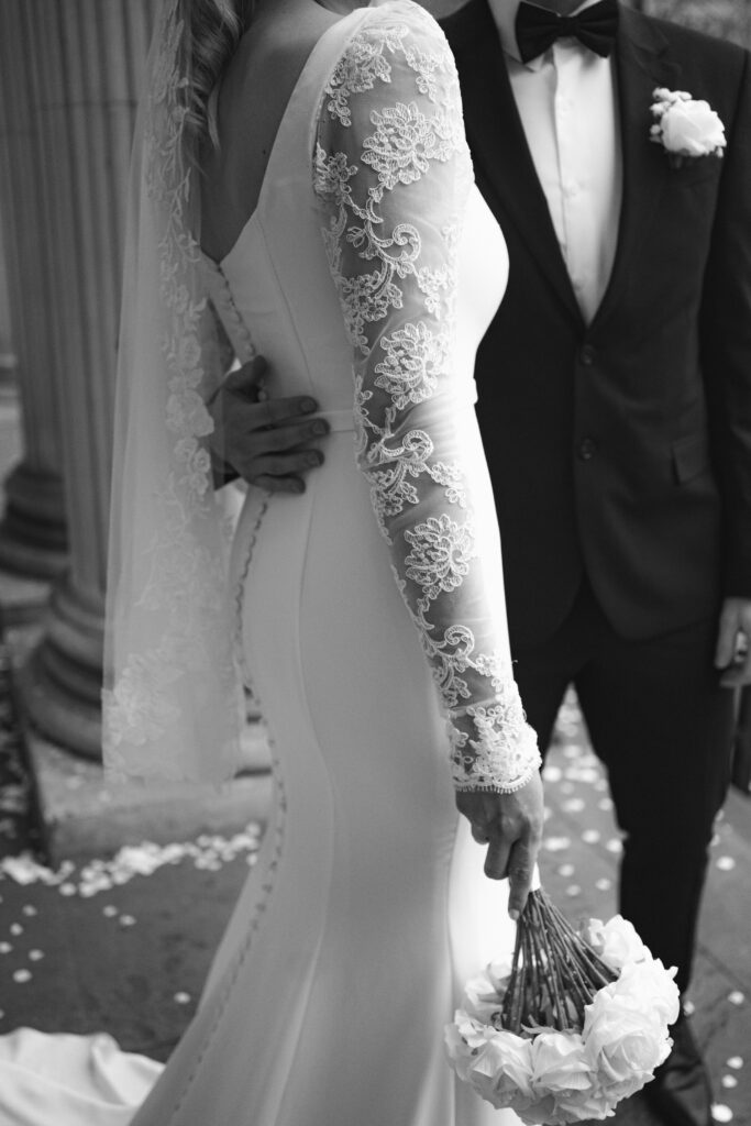 elopement portraits at old marylebone town hall