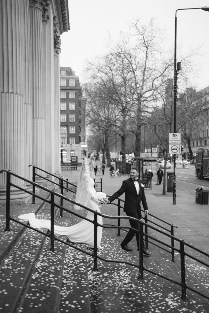 elopement portraits at old marylebone town hall